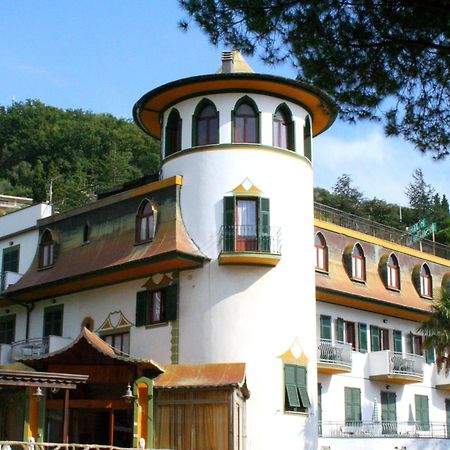 Hotel Residence Moneglia Exterior photo