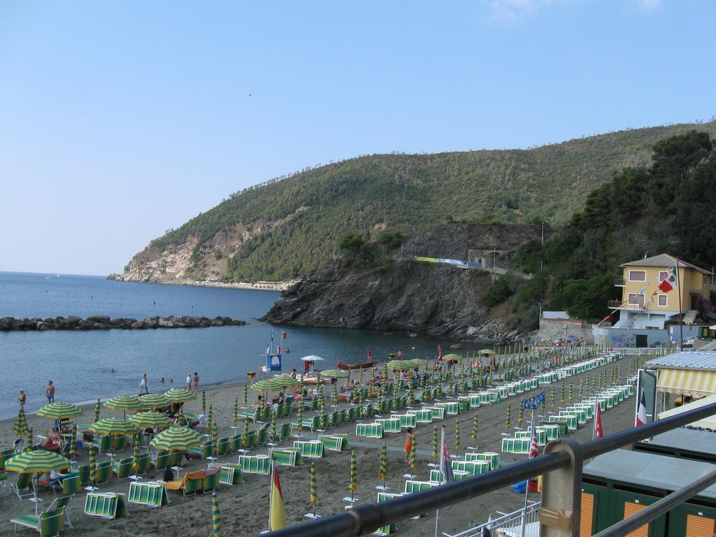 Hotel Residence Moneglia Exterior photo