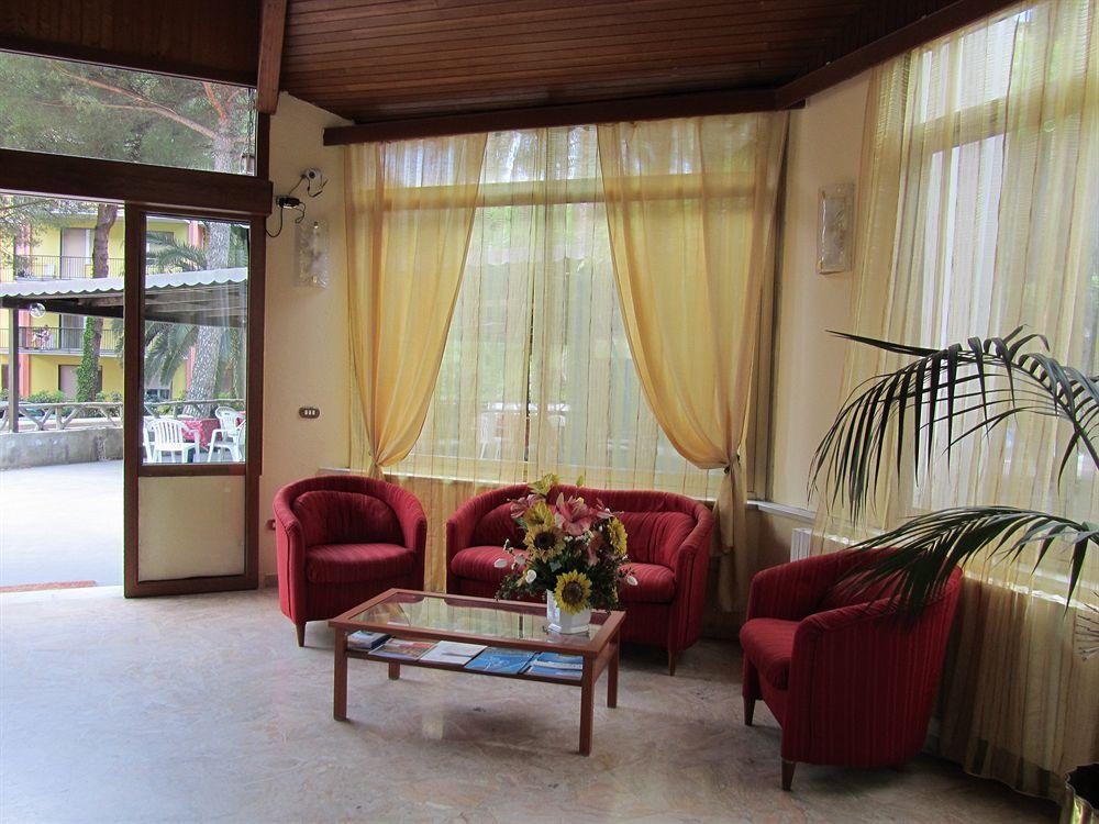 Hotel Residence Moneglia Exterior photo