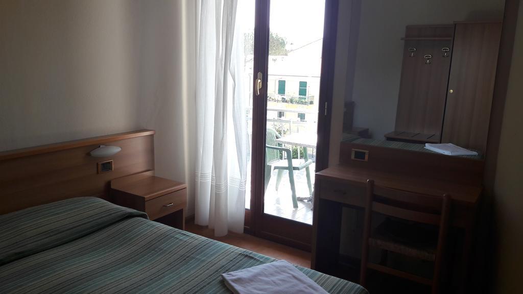 Hotel Residence Moneglia Exterior photo