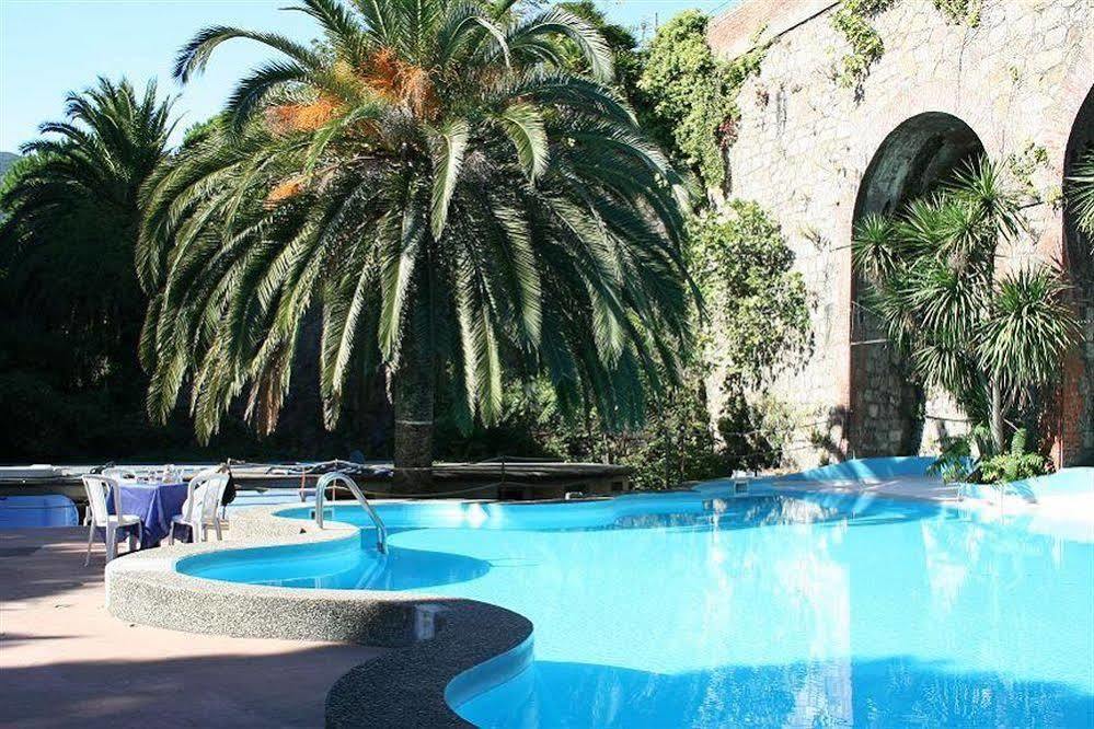 Hotel Residence Moneglia Exterior photo